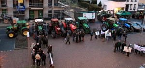 Demo im Vorfeld der Infoveranstaltung zum Jagdgesetz